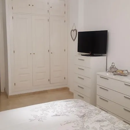 Apartament Hole One
